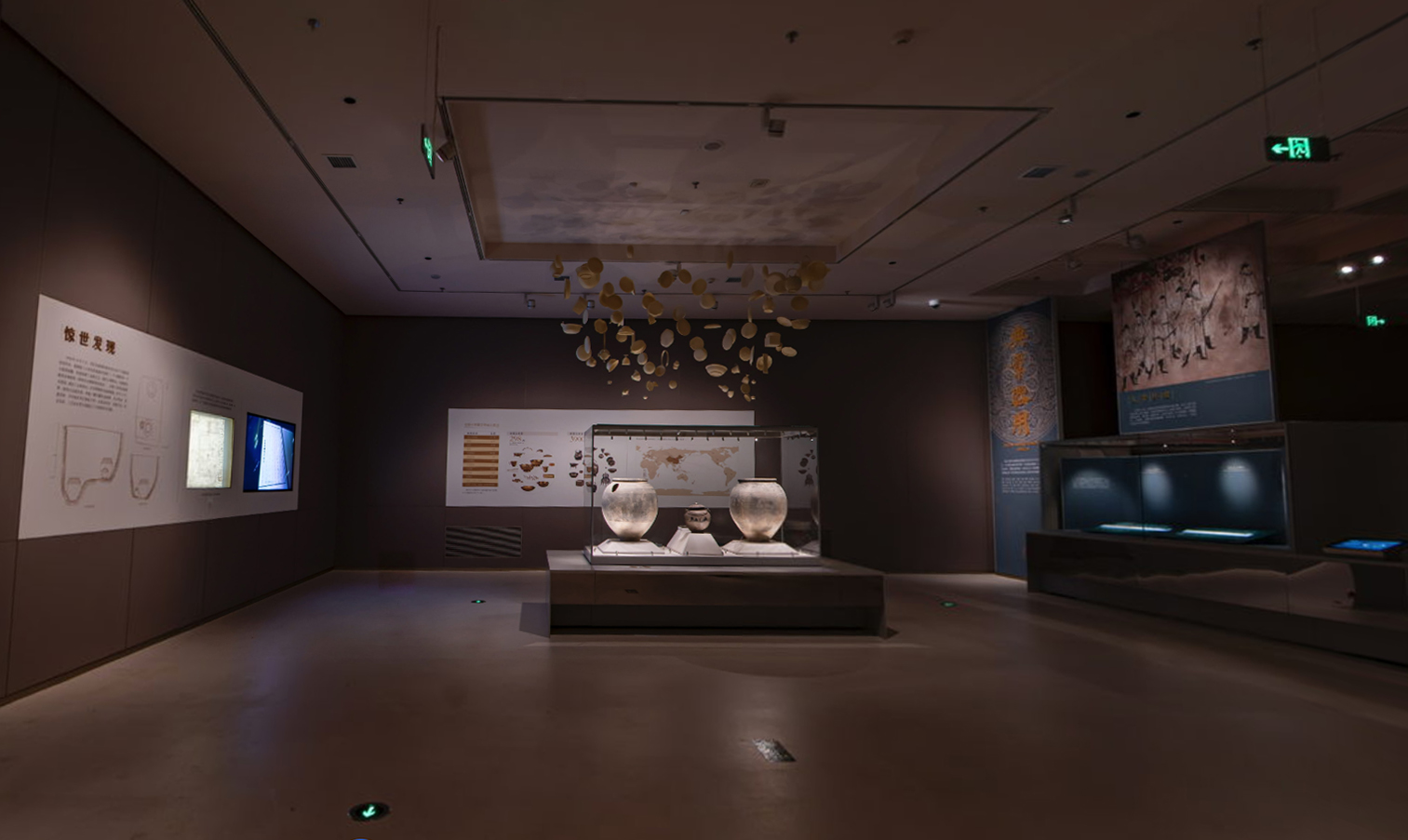 田衛(wèi)麗策劃的“大唐遺寶——何家村窖藏出土文物展”.jpg